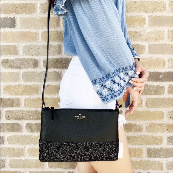 Gaby’sBags👜💕-NWT Kate Spade ♠️ Glitter Crossbody - Picture 3 of 3